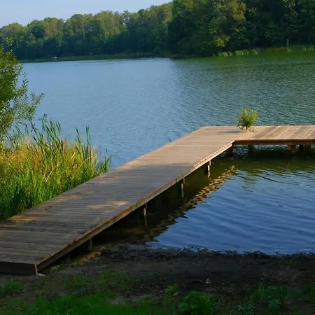 Siedlisko Egniu Nad Jeziorem Pojezierze Drawskie Alojamento de Turismo Rural