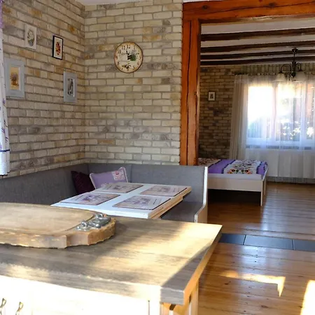 Farm stay Siedlisko Egniu Nad Jeziorem Pojezierze Drawskie *