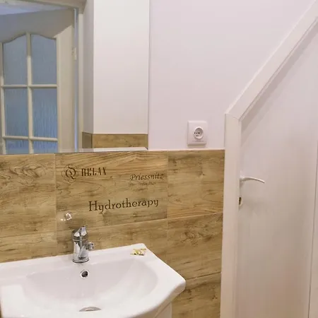 Siedlisko Egniu Nad Jeziorem Pojezierze Drawskie Lantgård